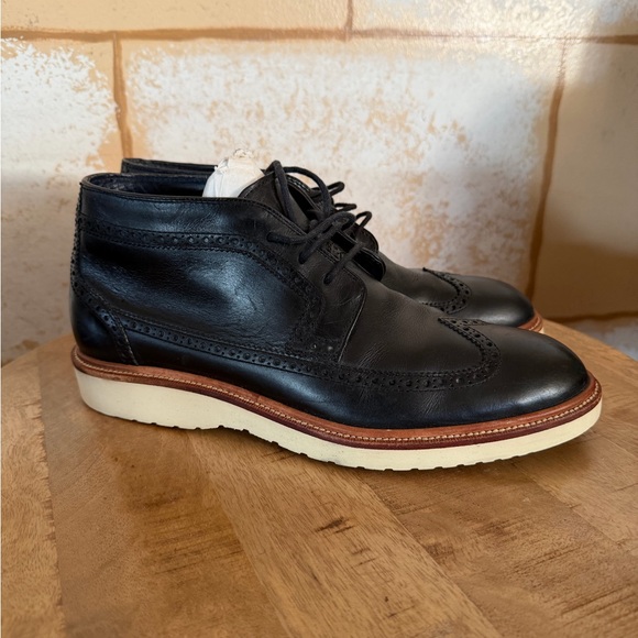 Preowned Cole Haan Black Leather Chukka Boots Size 10 - Picture 1 of 6